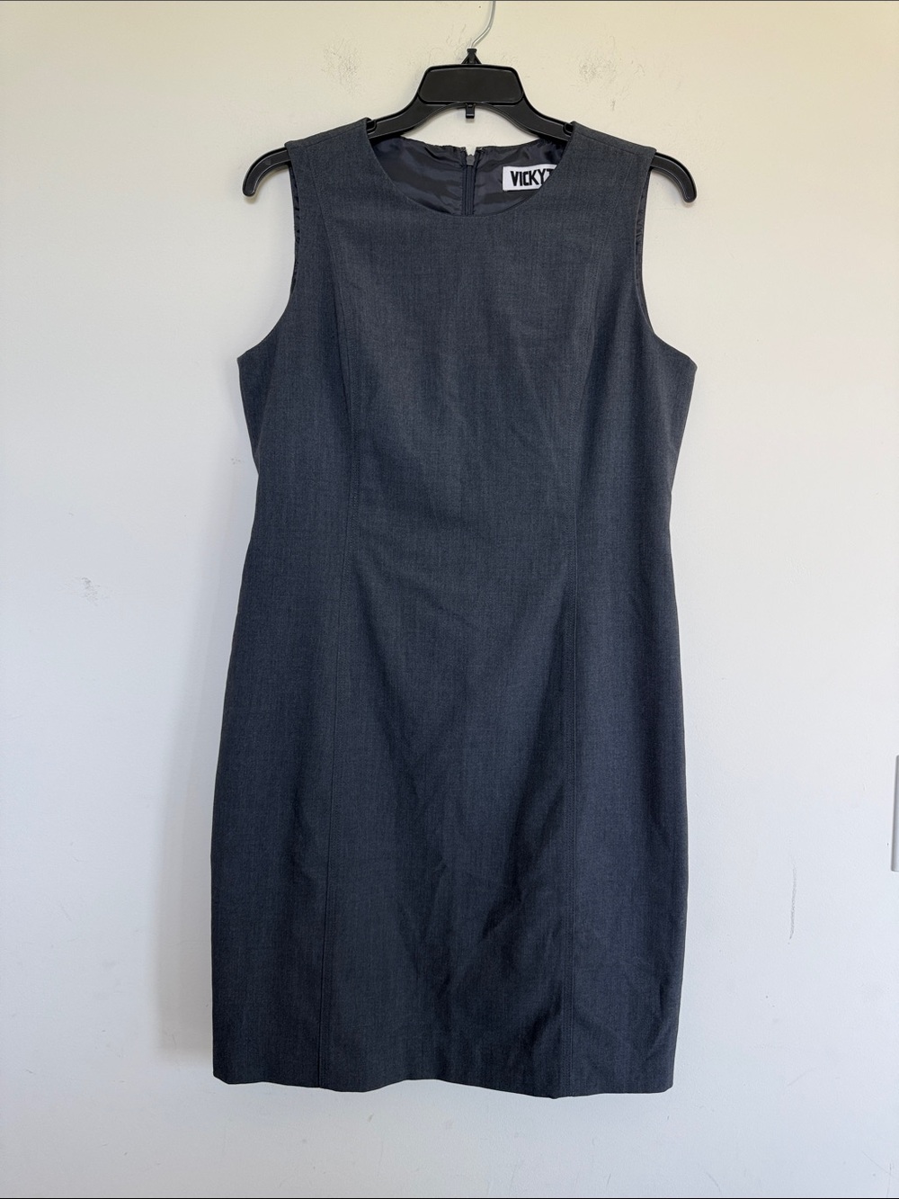Vicky Tiel Sleeveless Sheath Dress in Charcoal